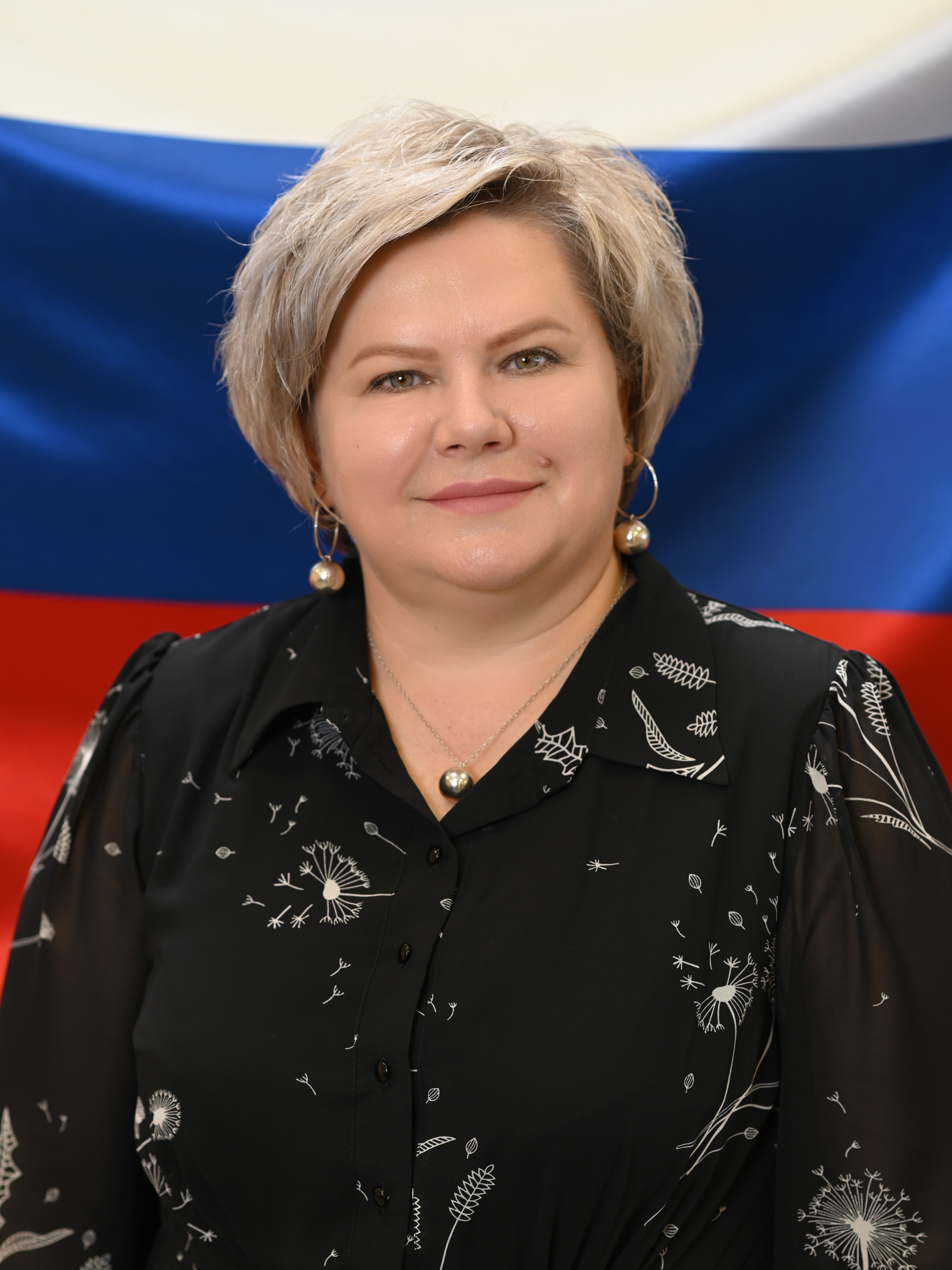 Попович Оксана Валерьевна.